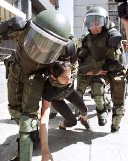 В Чили опять аресты